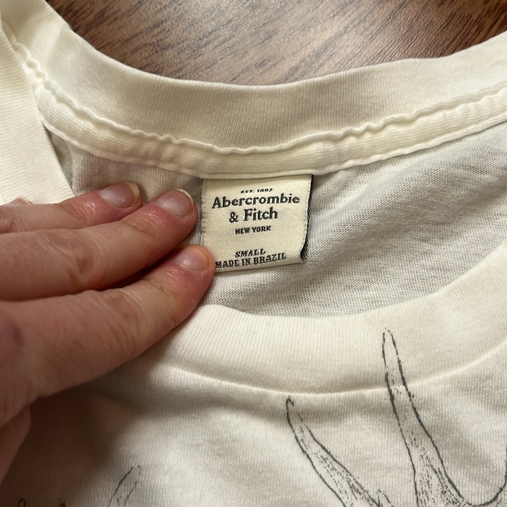 NWOT Y2K Abercrombie Moose Logo Tee Shirt - Picture 2 of 6